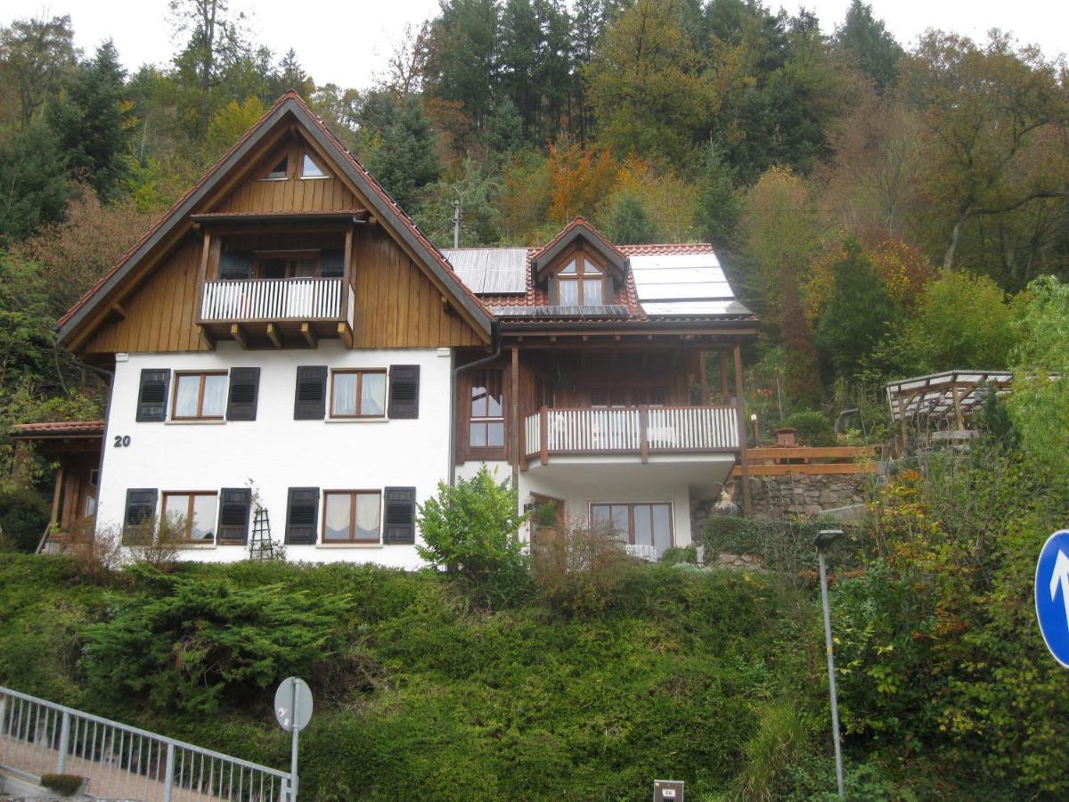 Urlaub Mit Blick Auf Schiltachs Fachwerkhaeuser Экстерьер фото